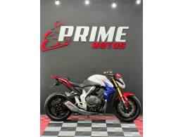 HONDA - CB 1000R - 2015/2015 - Branca - R$ 55.900,00