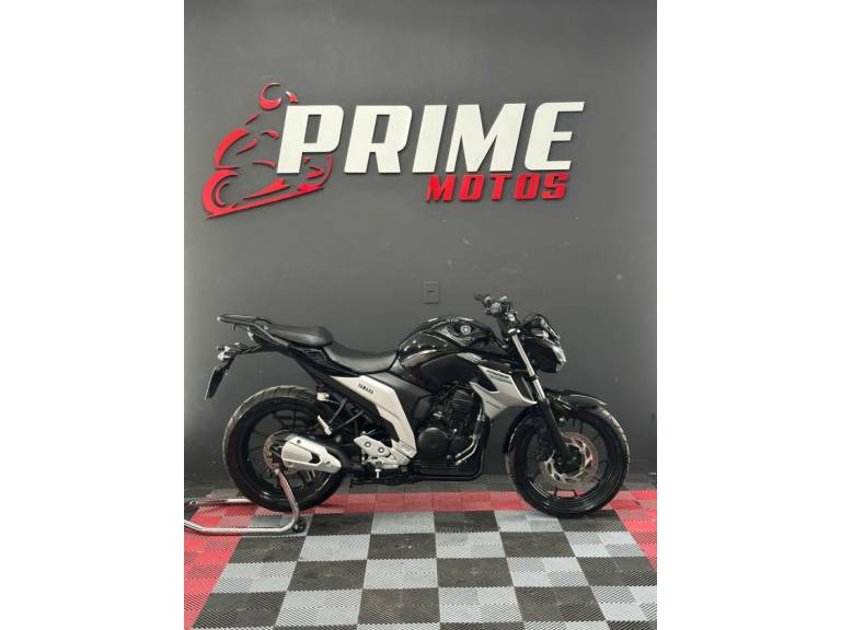 YAMAHA - FAZER - 2019/2019 - Preta - R$ 20.900,00