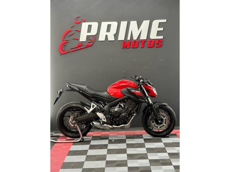 HONDA - CB 650 - 2019/2019 - Vermelha - R$ 47.900,00