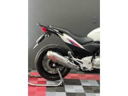 HONDA - CB 300R - 2014/2014 - Branca - R$ 16.900,00