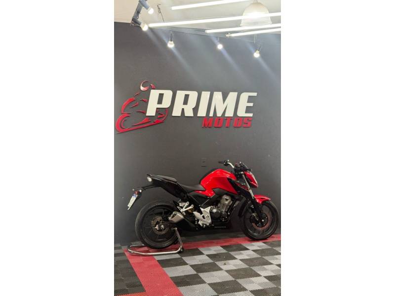 HONDA - CB 300F TWISTER - 2024/2024 - Vermelha - R$ 27.900,00