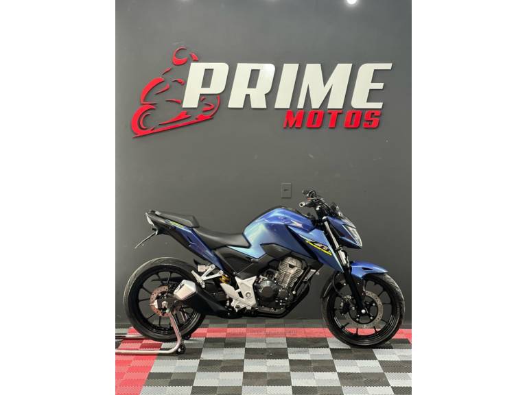 HONDA - CB 300F TWISTER - 2023/2023 - Azul - R$ 28.900,00