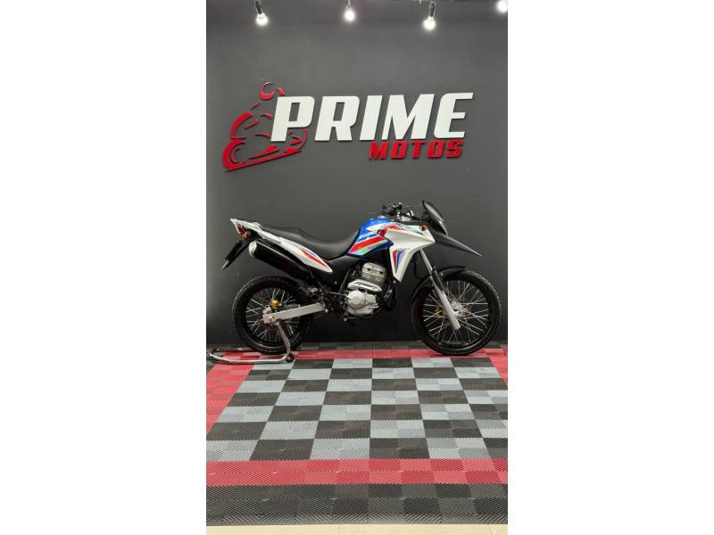 HONDA - XRE 300 - 2015/2015 - Branca - R$ 22.900,00