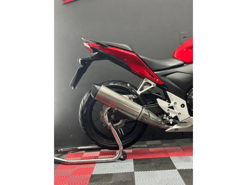 HONDA - CB 500F - 2014/2014 - Vermelha - R$ 28.900,00