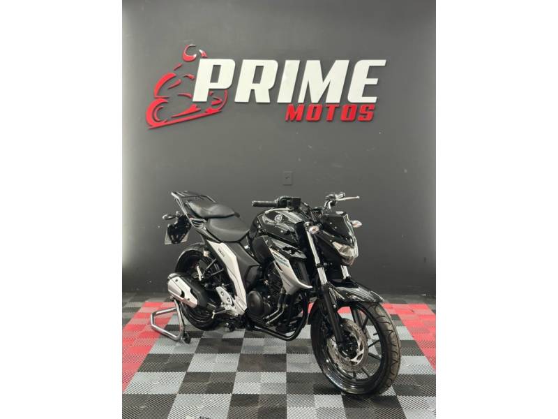 YAMAHA - FAZER - 2019/2019 - Preta - R$ 20.900,00