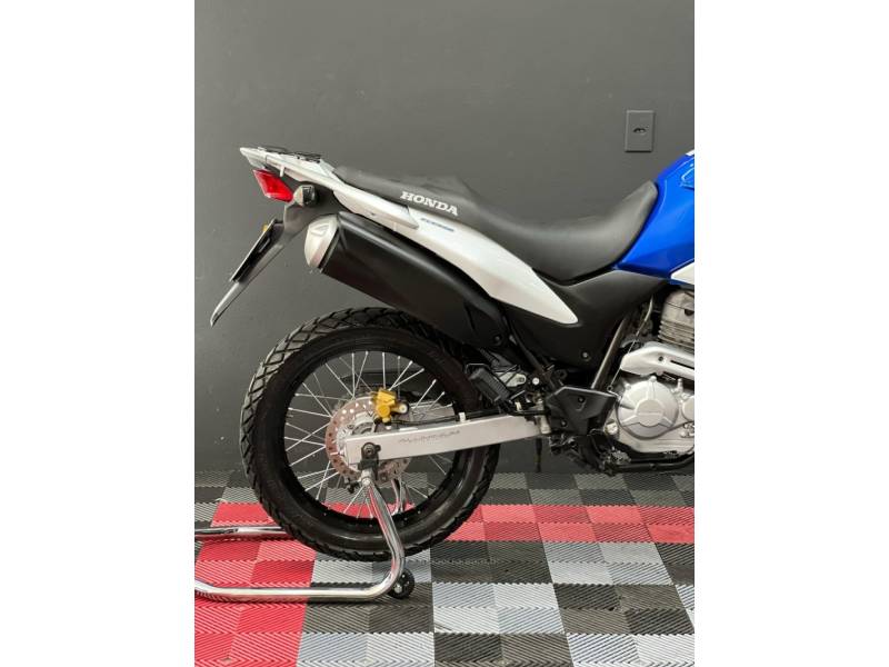 HONDA - XRE 300 - 2015/2015 - Azul - R$ 22.900,00